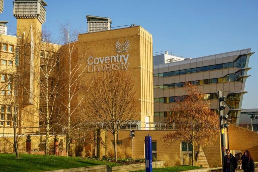 Comfortable Town House In Coventry City Centre Exterior photo